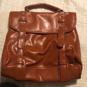 NWOT Faux Leather Messenger shoulder/hand Bag